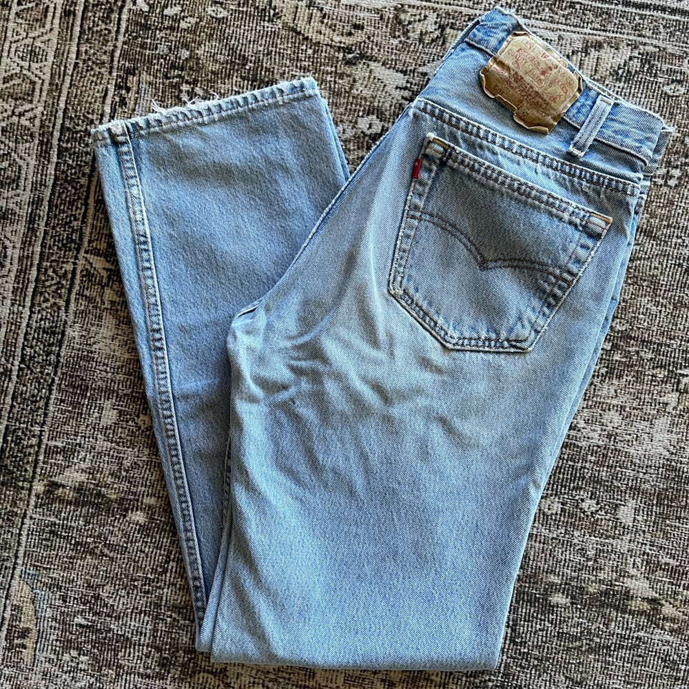 Distressed Vintage 501 Levi’s - Picture 1 of 4